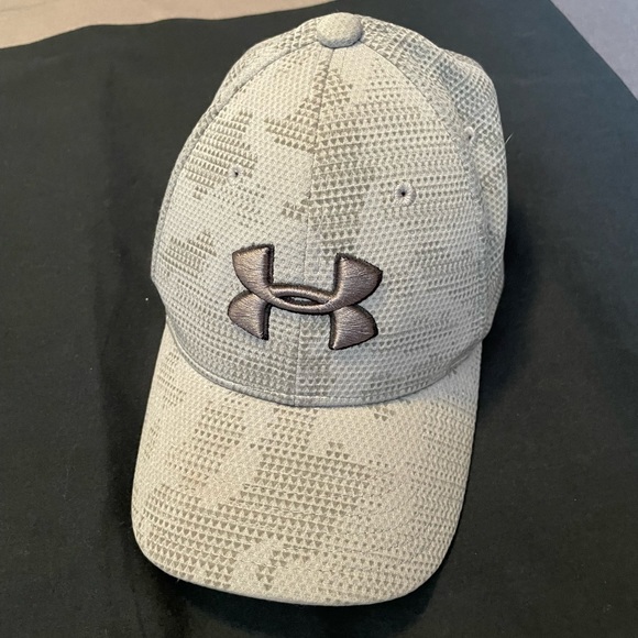 Under Armour Other - Under Armour kids hat